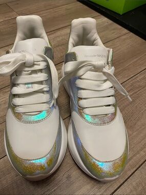 Alexander McQueen White Sneakers with gold